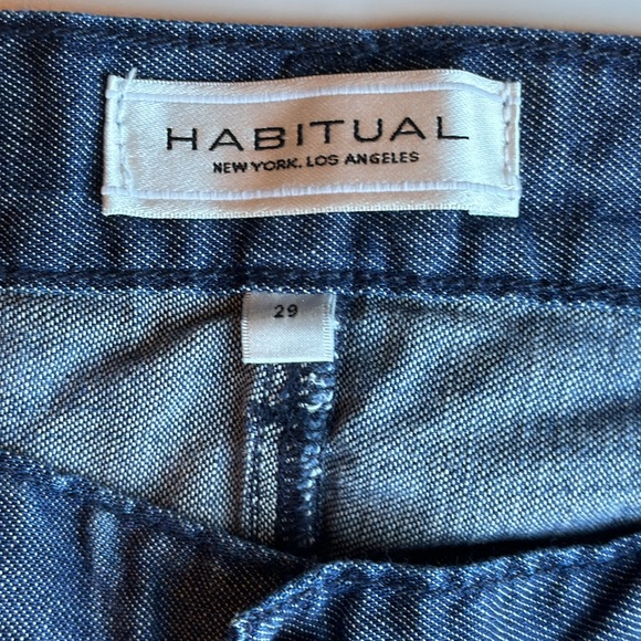 Habitual women’s jeans distressed straight to wide leg lightweight size 29 - Picture 3 of 12